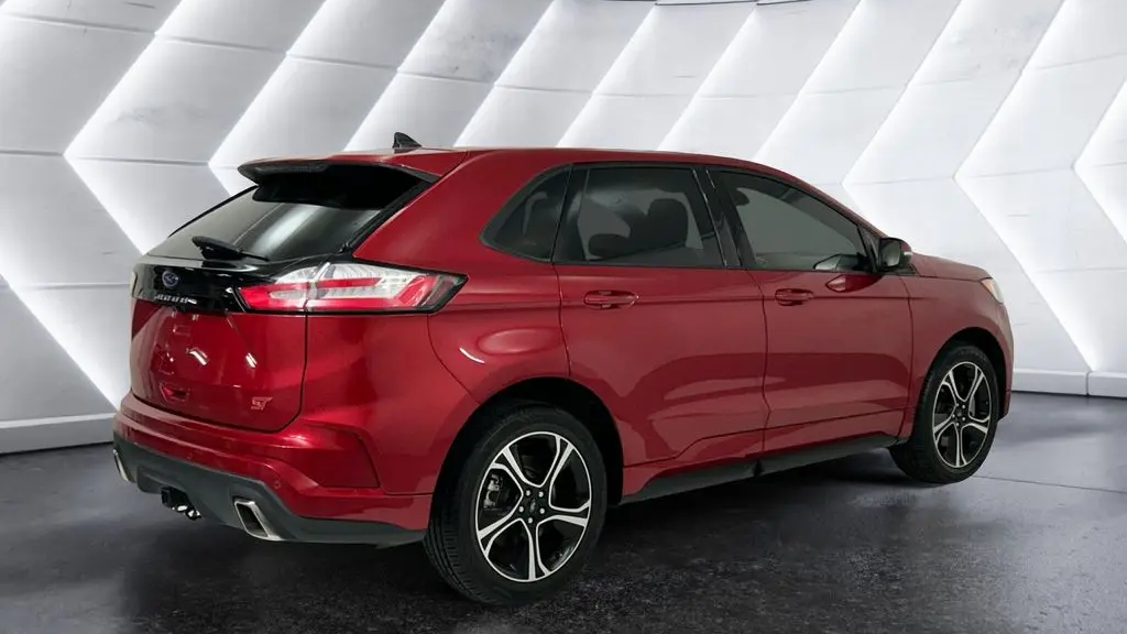 2023 Ford Edge ST