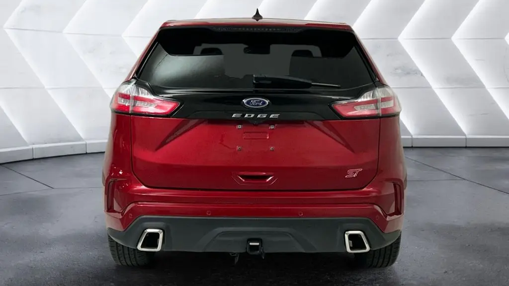 2023 Ford Edge ST