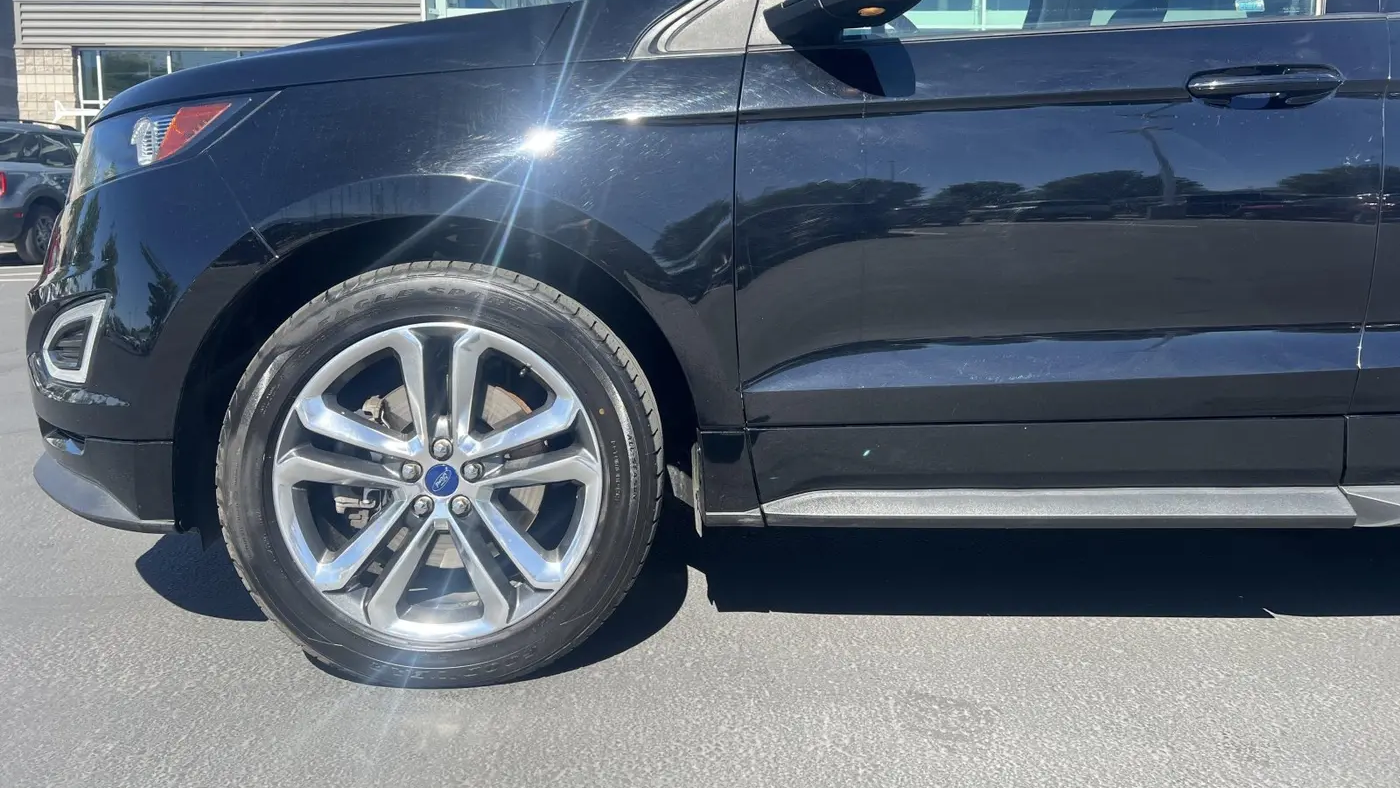 2016 Ford Edge Sport