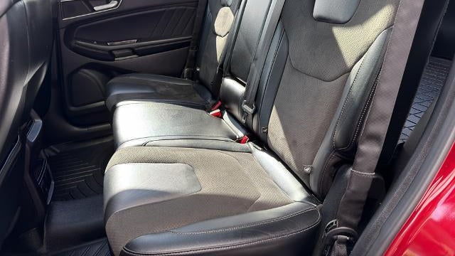 2016 Ford Edge Sport