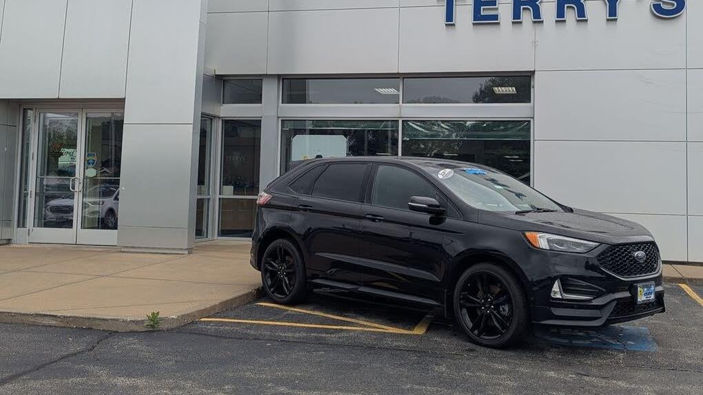 Preowned 2019 Ford Edge ST for Sale