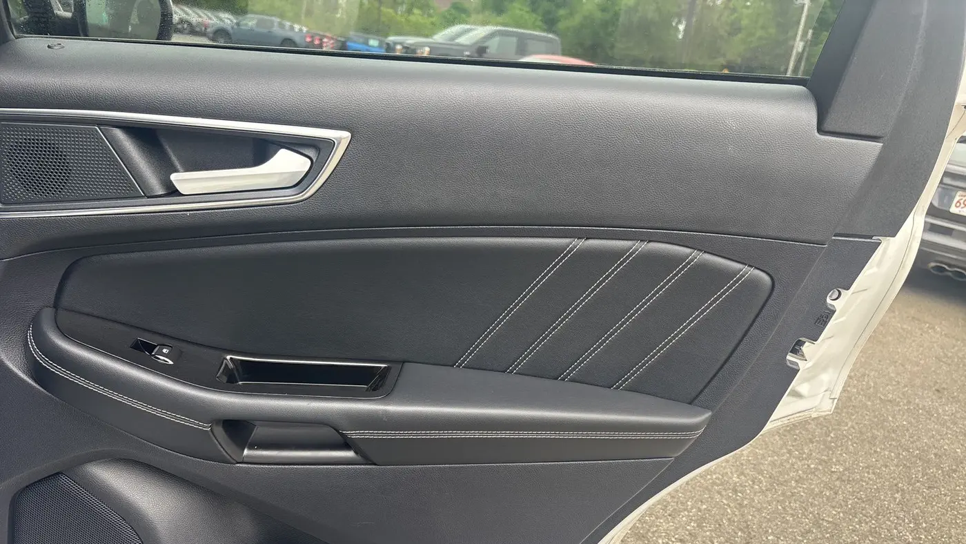2020 Ford Edge ST
