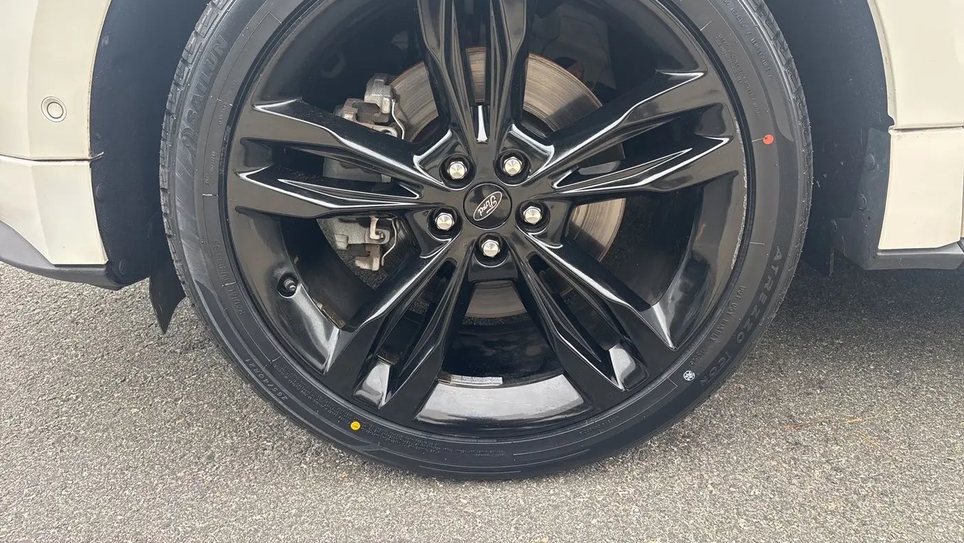 2020 Ford Edge ST