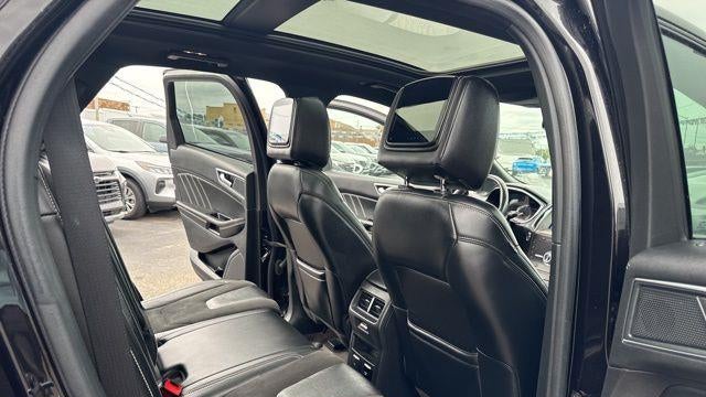 2020 Ford Edge ST