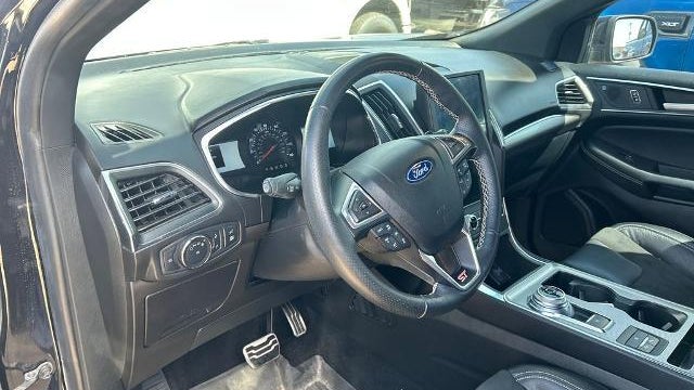 2021 Ford Edge ST