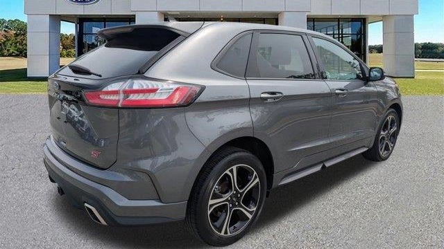 2021 Ford Edge ST