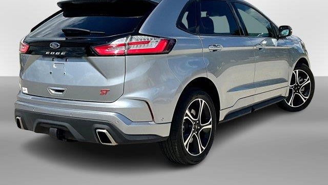 2022 Ford Edge ST