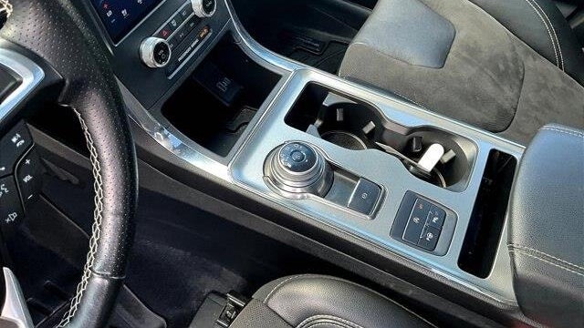 2022 Ford Edge ST