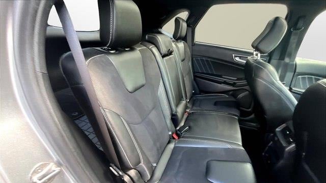 2022 Ford Edge ST