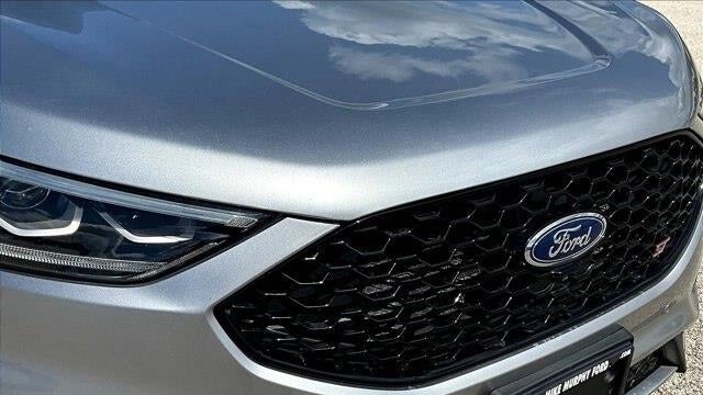 2022 Ford Edge ST