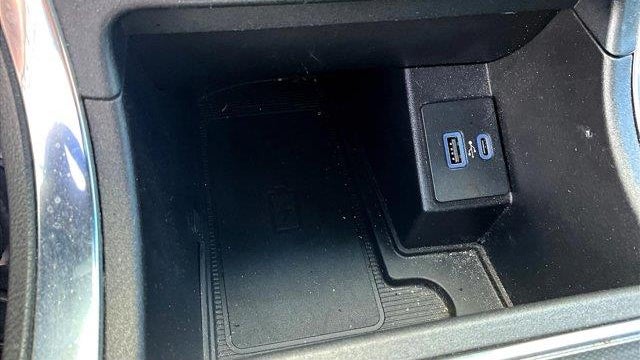 2022 Ford Edge ST