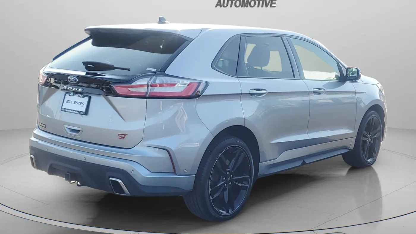 2022 Ford Edge ST