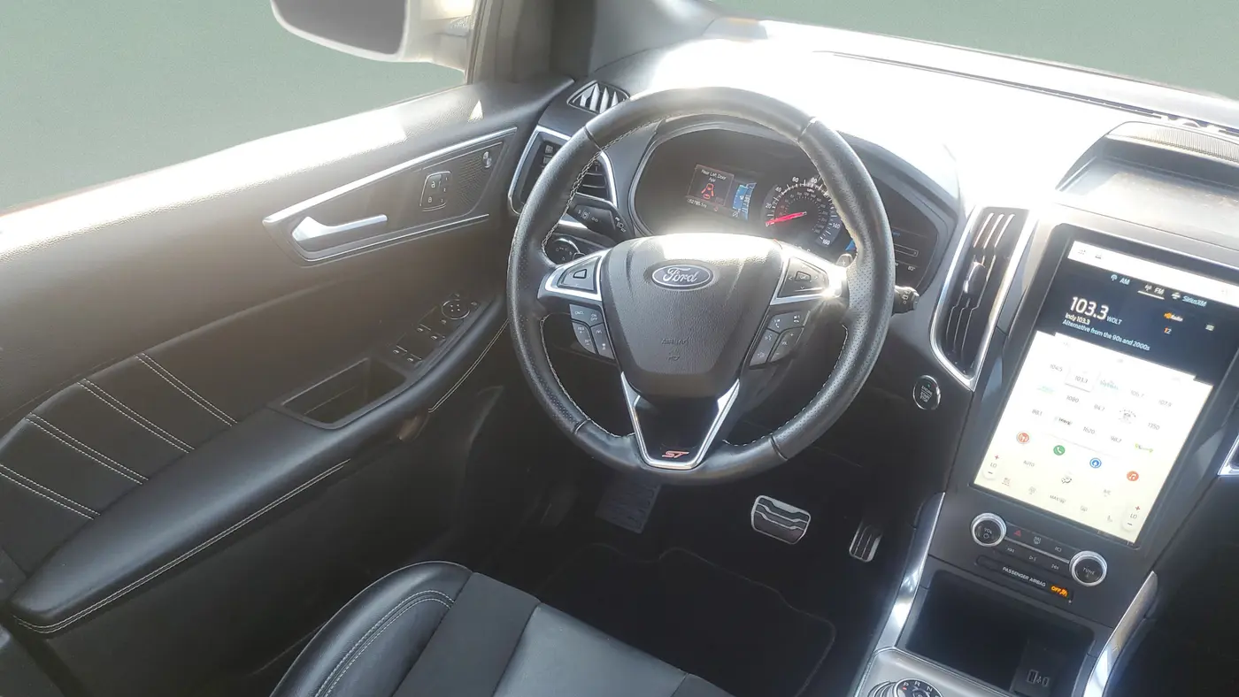 2022 Ford Edge ST