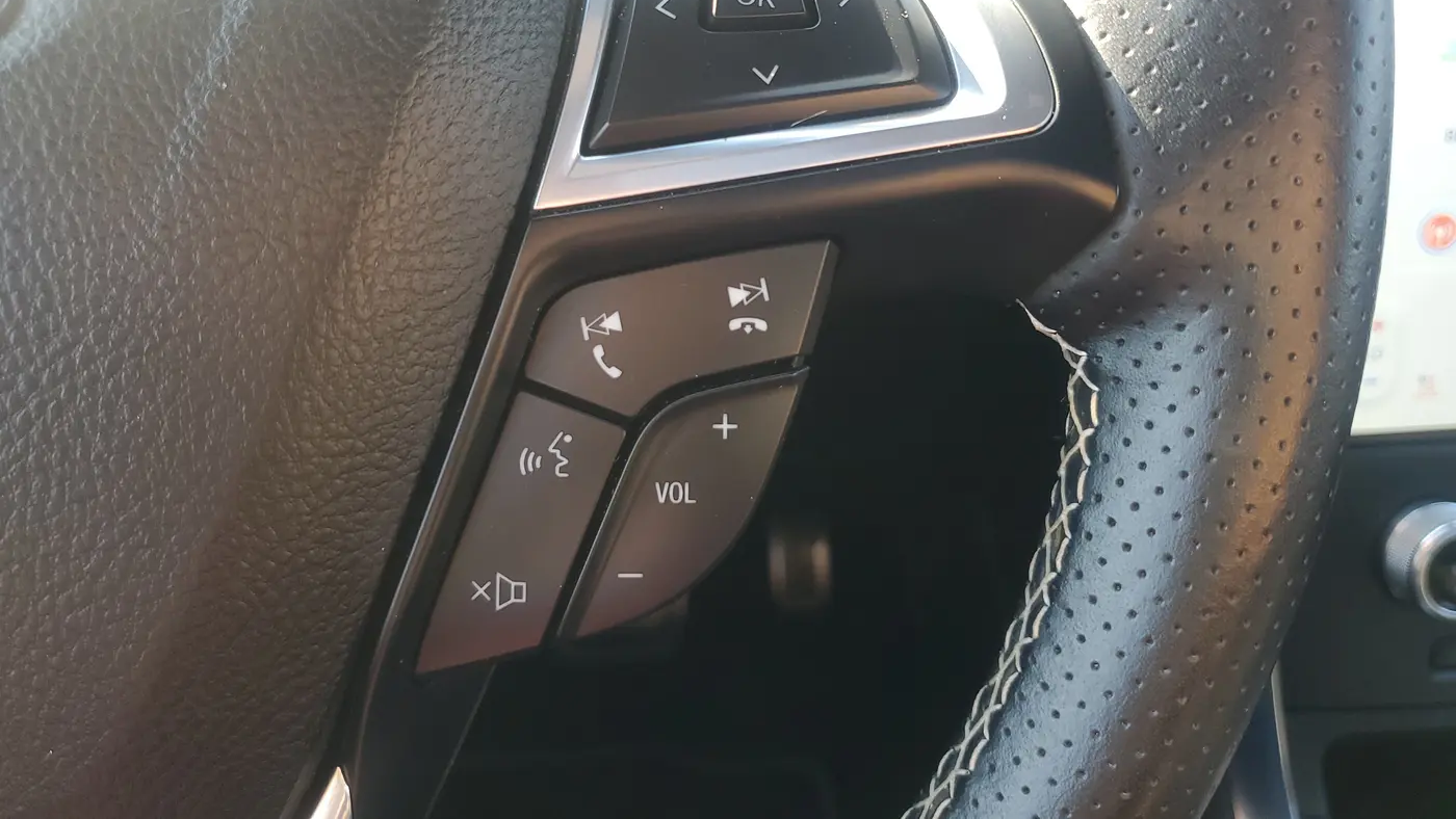 2022 Ford Edge ST