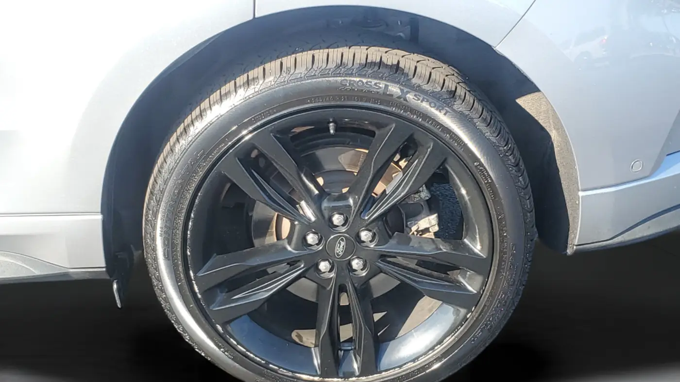 2022 Ford Edge ST