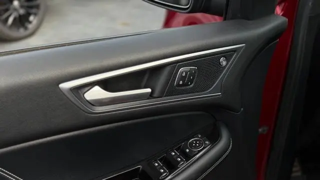 2019 Ford Edge ST