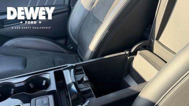 2020 Ford Edge ST