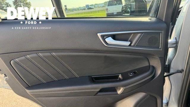 2020 Ford Edge ST