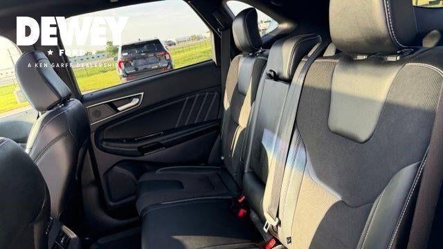 2020 Ford Edge ST