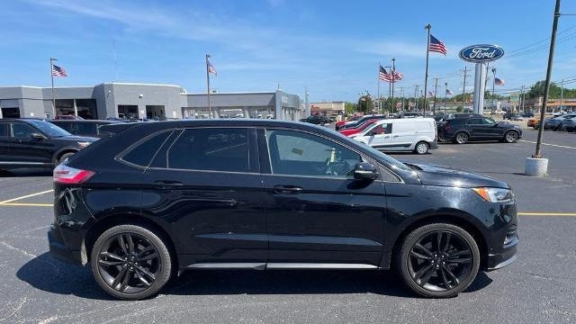 2020 Ford Edge ST