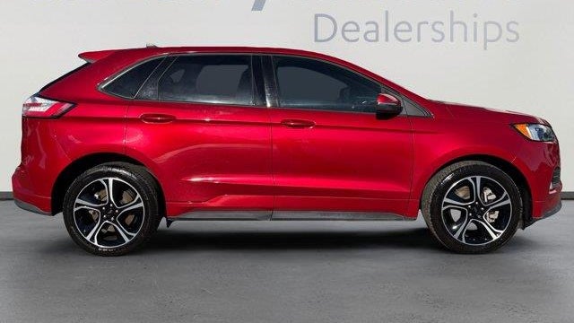 2023 Ford Edge ST