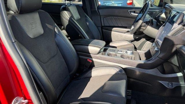2023 Ford Edge ST