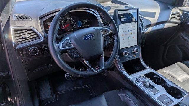 2023 Ford Edge ST