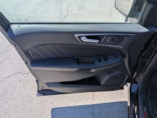2023 Ford Edge - $22,995