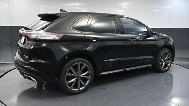2017 Ford Edge Sport