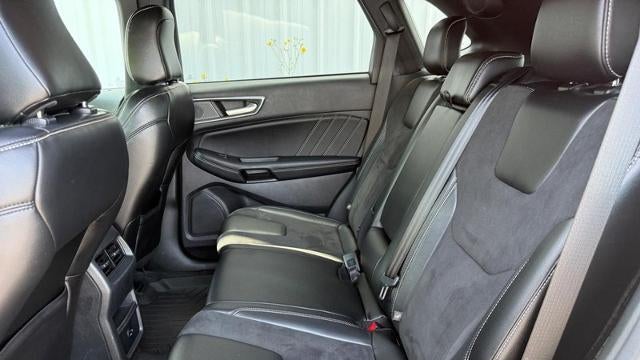 2021 Ford Edge ST
