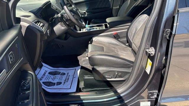 2022 Ford Edge ST