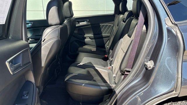 2022 Ford Edge ST