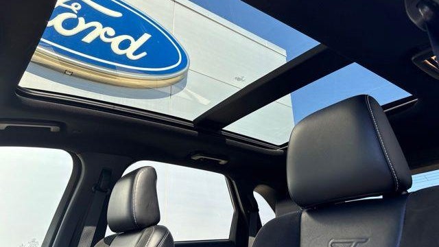 2022 Ford Edge ST