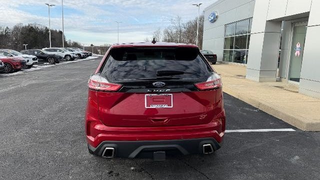 2022 Ford Edge ST