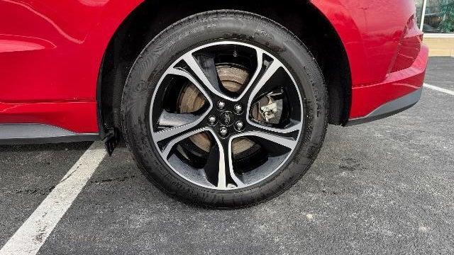 2022 Ford Edge ST