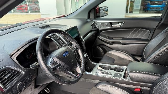 2022 Ford Edge ST