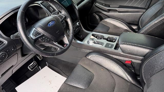 2022 Ford Edge ST