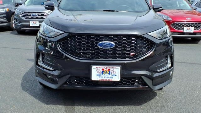 2022 Ford Edge ST