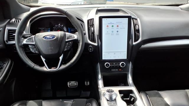 2022 Ford Edge ST