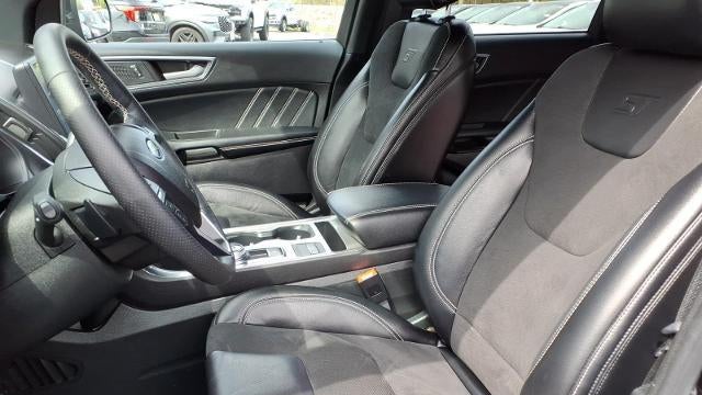 2022 Ford Edge ST
