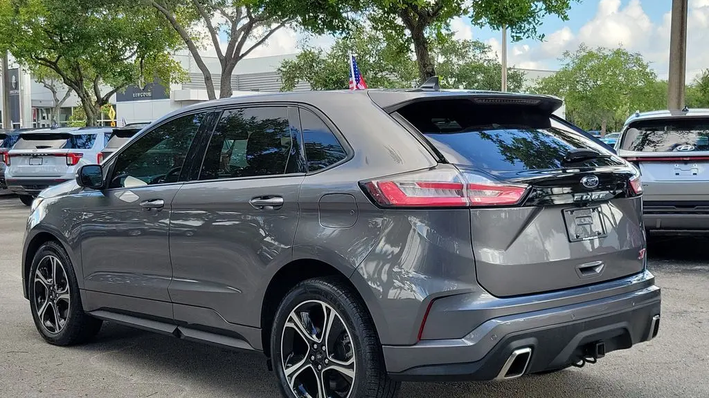 2022 Ford Edge ST
