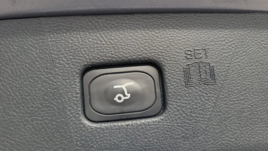 2022 Ford Edge ST