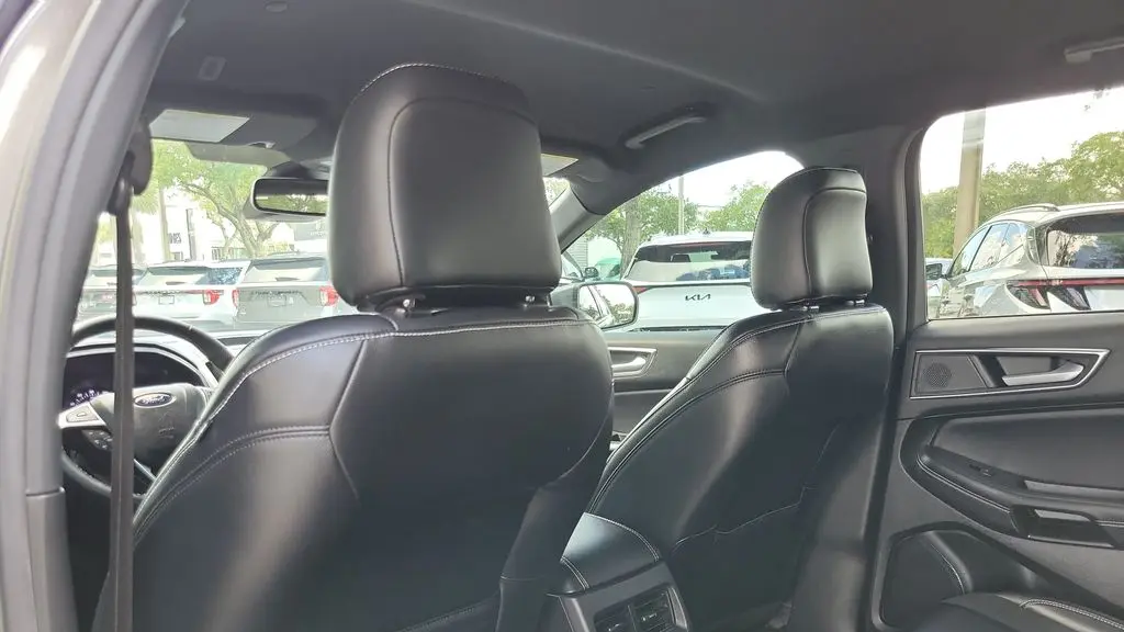 2022 Ford Edge ST