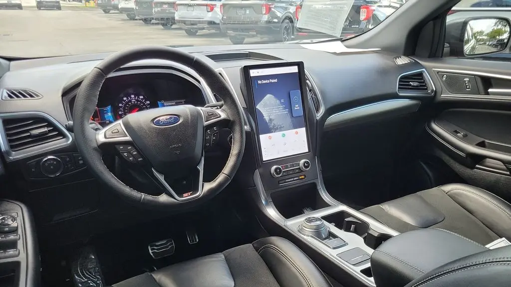 2022 Ford Edge ST