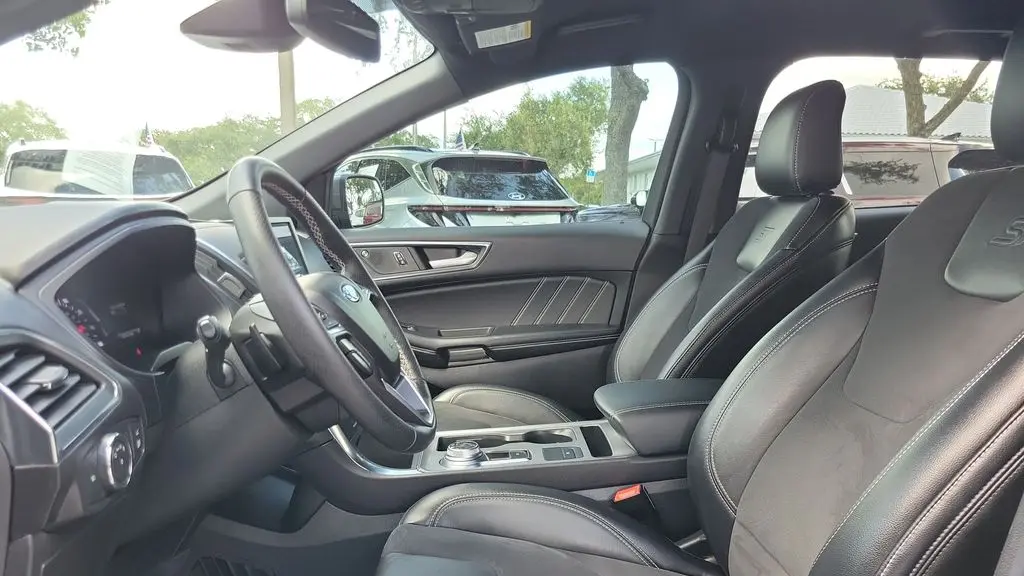 2022 Ford Edge ST