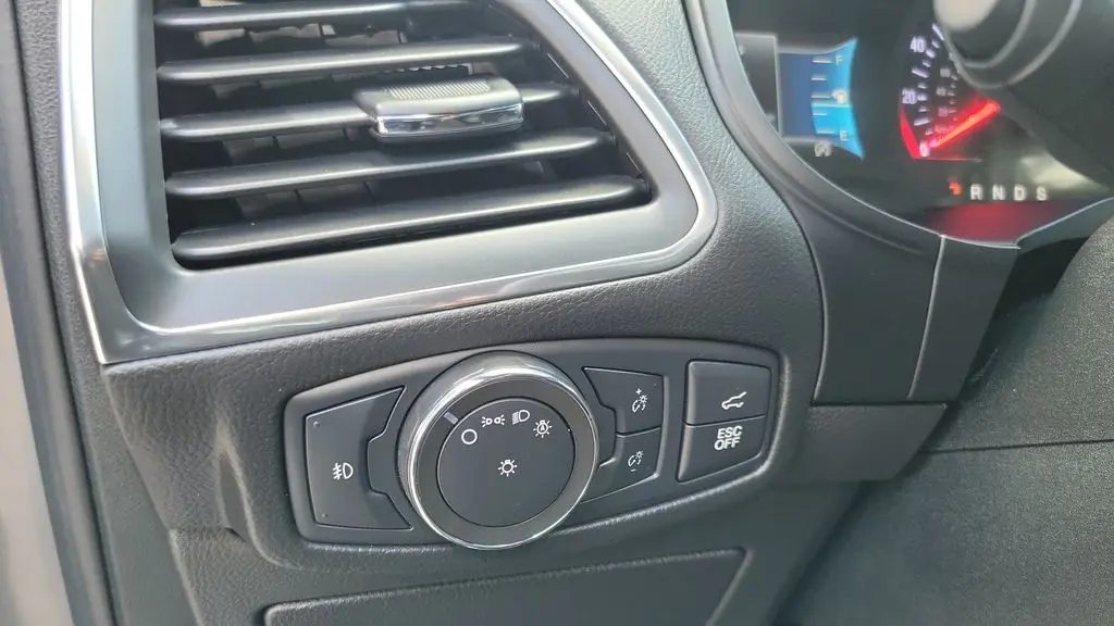 2022 Ford Edge ST