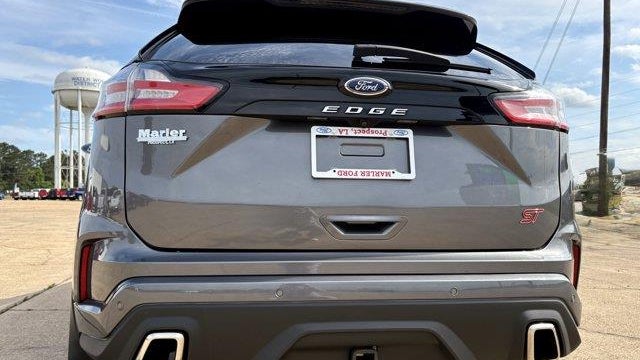 2023 Ford Edge ST
