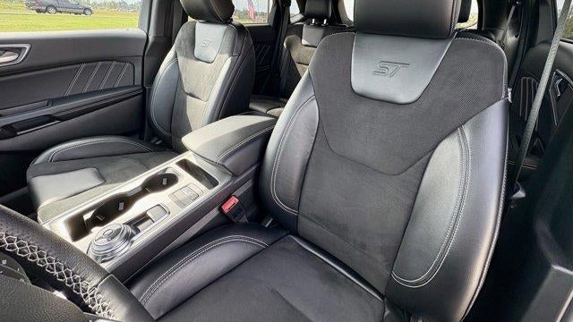 2023 Ford Edge ST