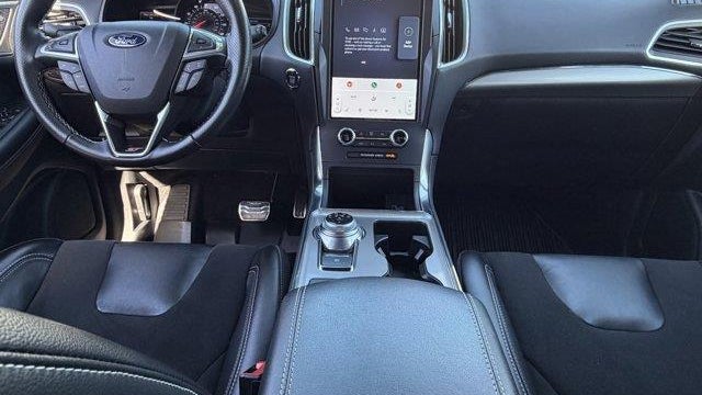 2023 Ford Edge ST