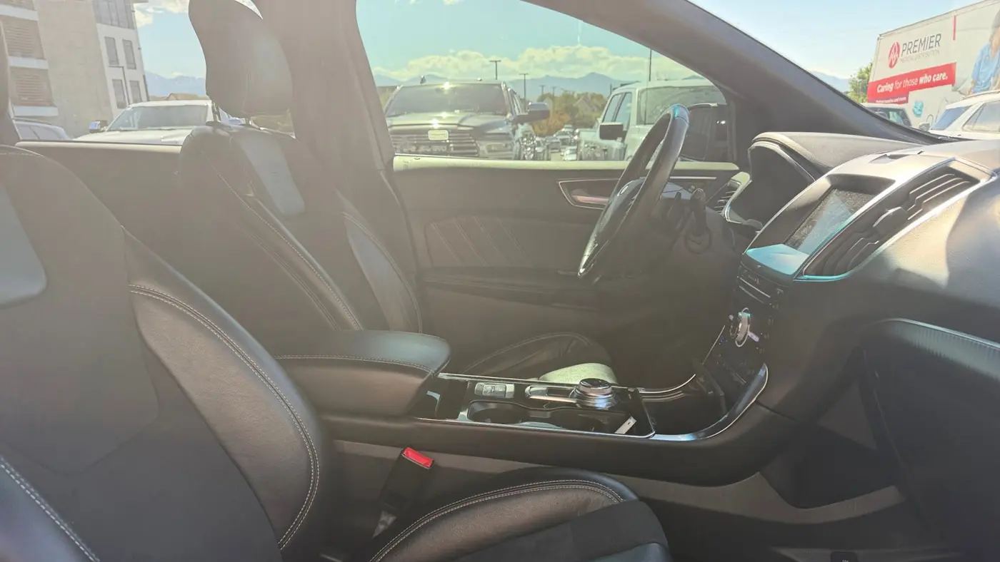 2019 Ford Edge ST